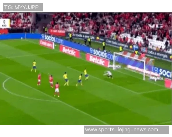 友谊赛精彩回顾里昂大胜本菲卡帽子戏法引爆全场激情