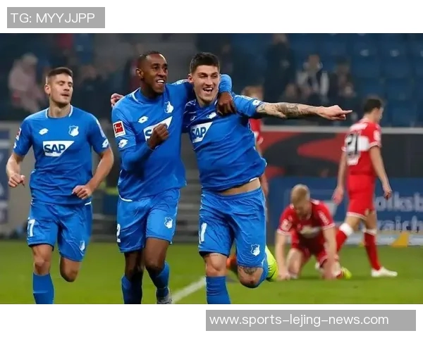 世界杯精彩对决那不勒斯绝杀波尔图全场沸腾瞬间回顾与分析